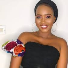 SARIFATOU JALLOW EXPLAINS HER ENCOUNTER WITH MELVILLE ROBERTS "Here is my  story! Mel and i had an encounter 3yrs ago then i was only 18(just  graduated from high school). He had asked