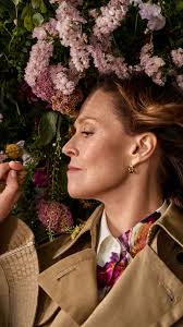 Sigourney Weaver: "Women hold the world together"