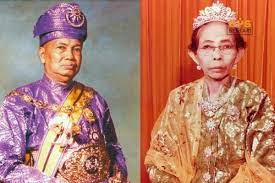 Tuanku kurshiah atau nama asalnya tunku kurshiah merupakan puteri kedua yam tunku besar burhanuddin. Sejarah Nama Lima Sekolah Yang Terkenal Di Malaysia Ini Faktanya Rencana Gps Bestari