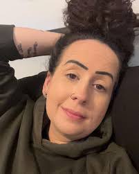 Adrienne Howell (@adriennehowell) • Instagram photos and videos