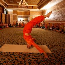 yoga cles with sri dharma mittra