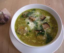 Knoblauchsuppe Rezept Knoblauchsuppe Knoblauchsuppe Rezept Lebensmittel Essen