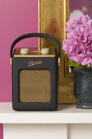 Roberts radio is a british consumer electronics company that produces radios and related audio equipment. Roberts Revival Mini Digital Radio In Black Eleagance Retro Chic Style Perfect Weddiing Gift Retro Design Antique Radio Retro