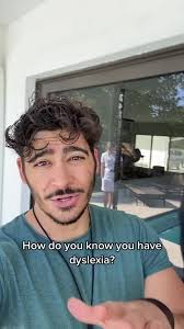 Signs of Dyslexia and How to Manage It with Speechify