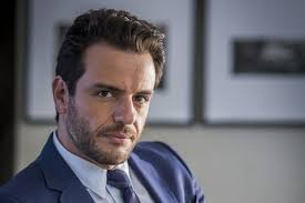 Rodrigo Lombardi posta foto misteriosa e fãs especulam: “Alex vai voltar?” 