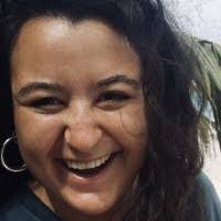 Anna Hirt's Instagram, Twitter & Facebook