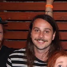 Alex Callan's Instagram, Twitter & Facebook