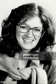 14 Lynda Hurst Stock Photos, High-Res Pictures, and Images