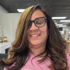 Megan Alloway's Instagram, Twitter & Facebook