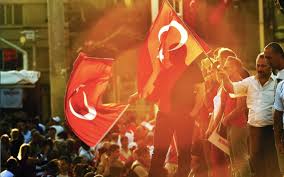 Genel tatil günlerinde işçinin çalıştırılabilmesi için iş kanununa göre iş sözleşmesinde veya toplu iş sözleşmesinde genel tatil günlerinde çalışmaya ilişkin işçinin muvafakati. 15 Temmuz Resmi Tatil Mi 2019 Kac Gun Tatil Internet Haber