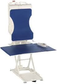 Bathing Bath Lifts Akkulift Bathlift E Special Needs Specialsizebathtubs Bath Lift Bathtub Sizes Lounge Chair