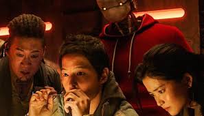 Watch space sweepers (2021) hindi dubbed from player 1 below. Space Sweepers 2020 Teaser Trailer A Crew Of Space Scavengers Discover A State Of The Art Android Filmbook
