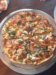 Alabama S Best Pizza 5 Things To Know About Village Pizza Food Good Pizza Good Eats