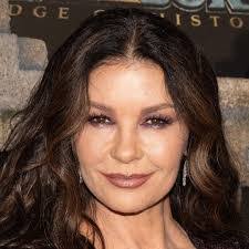 Tasha Hatch's Instagram, Twitter & Facebook