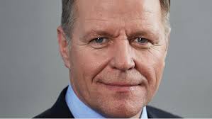 Mitarbeiter werben Mitarbeiter: Wenn aus Freunden Headhunter werden