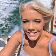 Some days, feeling good just feels so good. Sometimes we don't even realize  how bright the light can be—until we're standing in it. Soak it up and let  it shine. Feel good