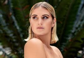 Gemma Griffiths's Instagram, Twitter & Facebook