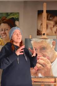 To proove that the painting is not AI!