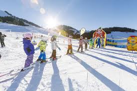 Eine virologin fordert aber, das in tirol zu verschieben. Home Skischule Soll