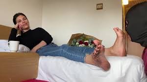 Intense Foot Worship - Feet Fetish