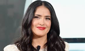 See more ideas about salma hayek, selma hayek, salma hayek photos. Salma Hayek S Natural Hair Reveal Sends Fans Wild Hello