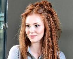 Elcin Sangu Nun Saclari Uzun Sacli Erkek Sac Dogal Sac