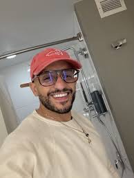 thisis41 #him #mensgrowth #evolving #authenticmanhood  #emotionalintelligence #newchapter #40sandthriving #masculinityredefined  #selflovejourney #healingera #growthseason #unmasked…