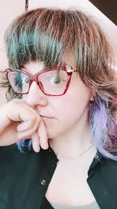 Amanda Kuster (@amandakeestercomedy)