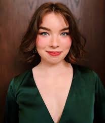 Abigail Orr's Instagram, Twitter & Facebook