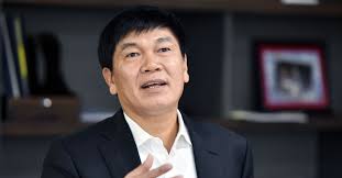 Tran Dinh Long's recovery: Will he cement his position among Vietnam's  richest?