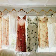Wear it with gold accessories for a beautiful chic summer look. What To Wear To A Summer Wedding As A Guest