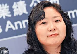 Wu Yajun - The Richest #Self-made #Woman in the World Worth 3.9 Billion...  https://www.teamvinh.com/ | Powerful women, Rich women, Influential women