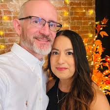 SPOTTED IN WACO: Actors Jesse Plemons and Kirsten Dunst enjoyed dinner at  Poppa Rollos Pizza over the Thanksgiving Day holiday. "They are such a  sweet couple. And Jesse's folks are mighty nice,