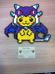 Decoration Murale Representant Pikachu Sous Differents Costumes Dautres Bientot Disponibles Ideal Pour Colorer Vos Murs Pikachu Costume Pixel Art Perler Beads It is made of small beads placed on a sticky canvas to make a full picture.