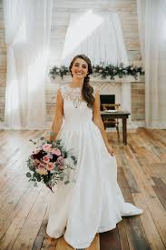 An Athens Tennessee Barn Wedding Barn Wedding Dress Wedding Dresses Gorgeous Wedding Dress