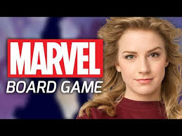 MARVEL SUPERHERO BOARD GAME