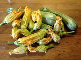 Salate, aggiungete dei grani di pepe e portate a bollore. Zucchini Al Verde Come Dieta Non C E Male Zena A Toua