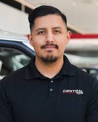 Deon Thornton's Instagram, Twitter & Facebook