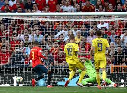 Morata mở tỉ số cho đội bóng của hlv luis enrique nhưng tiền đạo lewandowski đã kịp thời lập công để giúp ba lan giành 1 điểm ở trận đấu này. Váº¯ng Hlv Tay Ban Nha Váº«n Tháº¯ng Ä'áº­m Thá»¥y Ä'iá»ƒn Vong Loáº¡i Euro 2020 Bao NgÆ°á»i Lao Ä'á»™ng