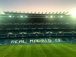 Previously to this real madrid played at viejo chamartín. Santiago Bernabeu At Night Posted By Michelle Tremblay