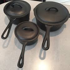 It is ideal for making soups, stews, and pastas. Bsr Red Mountain 1 2 And 3 Quart Sauce Pan Cast Iron Cookware Cast Iron Cast Iron Pot