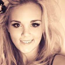 Grace Walsh's Instagram, Twitter & Facebook