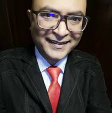 2 days late but years more to go! Happy birthday to me. So grateful for all  the new and old people in my life who lift me up, support my dreams, and