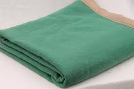 Since 2002 we have specialised in wool blankets and throws, sourced from british mills. Christmas Green Wool Blanket 1950s Vintage Twin Full Warm Wooly Bed Blanket