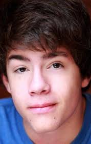 Брэндон Ральф Вуд (Brandon Ralph Wood): фильмы, биография, семья,  фильмография — Кинопоиск