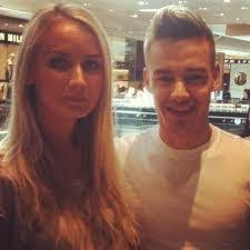 Jacquie Cox's Instagram, Twitter & Facebook