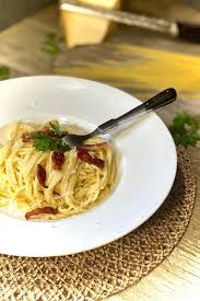 Pates A La Carbonara Recette Pates Carbonara Carbonara Plat Principal