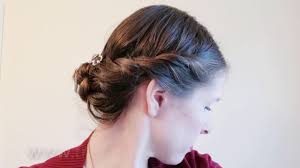 Topics beauty tips beauty tricks easy hairstyles hair hairstyle ideas hairstyles summer beauty trends summer trends wet hair glamour beauty makeup ideas, product reviews, and the latest celebrity. 30 Simple Easy Hairstyles For Moms Using Wet Hair Step By Step Videos Easy Fashion For Moms