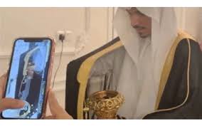 شاهد كيف وقعت هيون الغماس في المحظور عندما قامت بنشر صورة زوجة ابنها