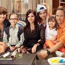 She is an actress, known for ein haus voller töchter (2010), mein bruder, sein erbe und ich (2011) and was machen. Ein Haus Voller Tochter Serie Stream Streaminganbieter Kino De